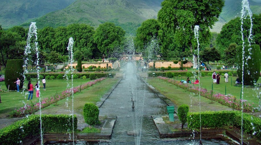 Nishat Bagh (Shalimar Bagh, Mughal Garden), Srinagar, Jammu and Kashmir, India