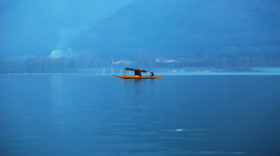 Shikara Ride, Dal Lake, Srinagar, Jammu and Kashmir, India