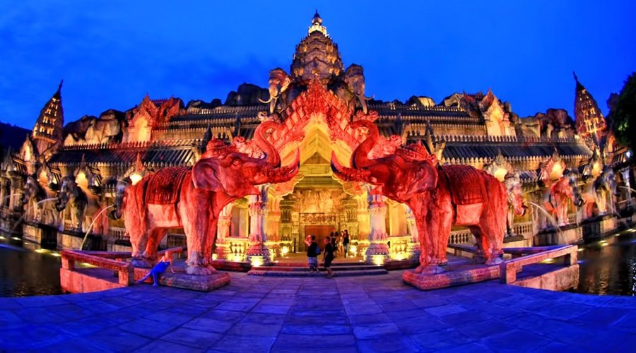 Phuket FantaSea Show, Phuket, Thailand, Asia